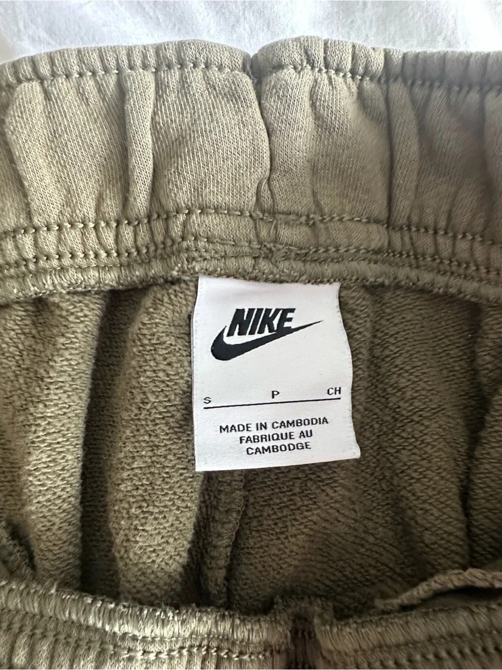 Nike Olive Cargo Joggers with Side Pocket